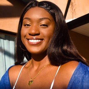 Meet your Posher, Adaeze